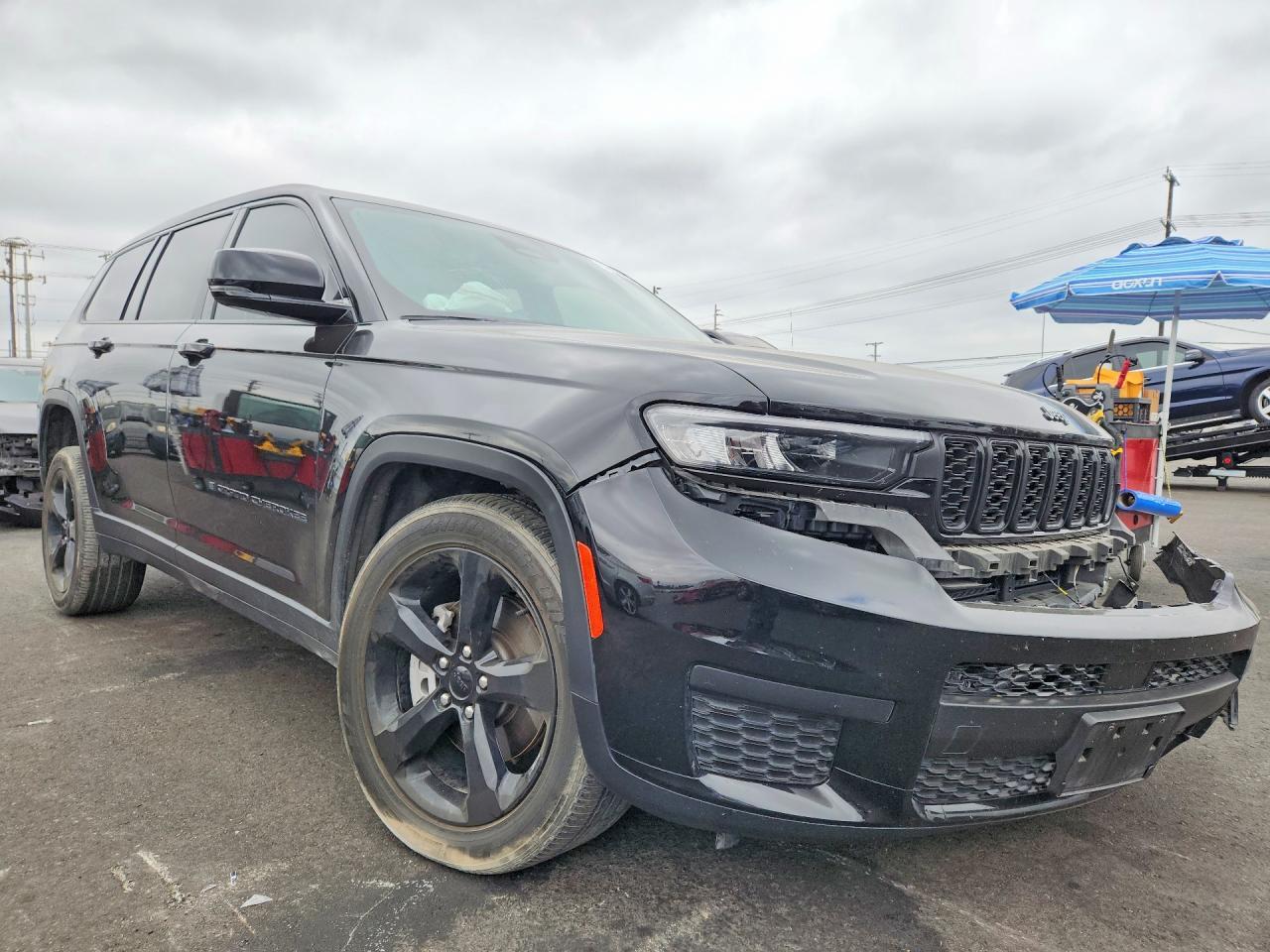 2023 JEEP GRAND CHEROKEE L LAREDO — Фото 4 из 13