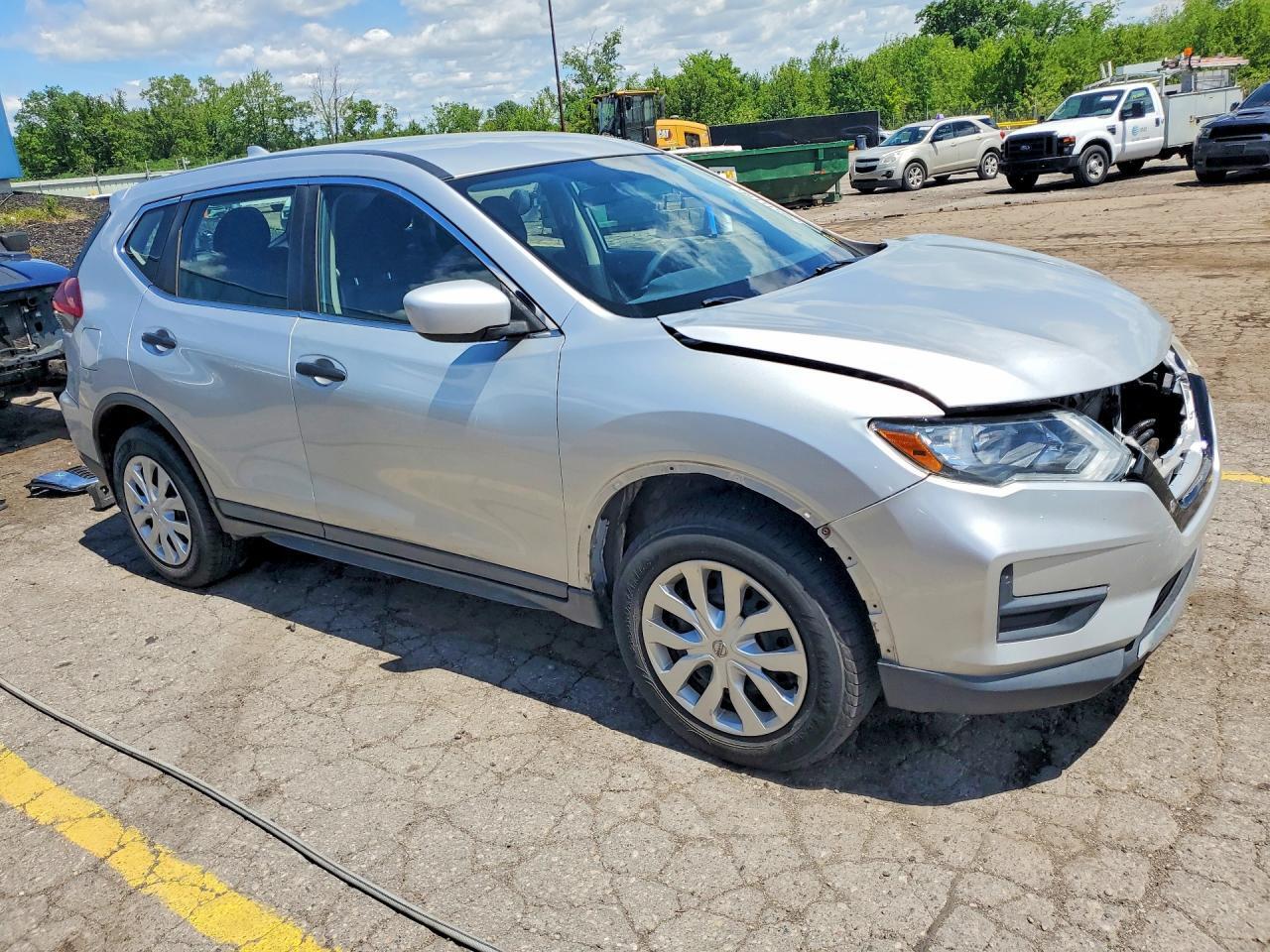 2018 NISSAN ROGUE S — Фото 4 из 14