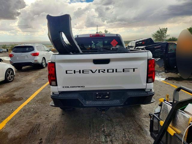2024 CHEVROLET COLORADO TRAIL BOSS — Фото 6 из 12