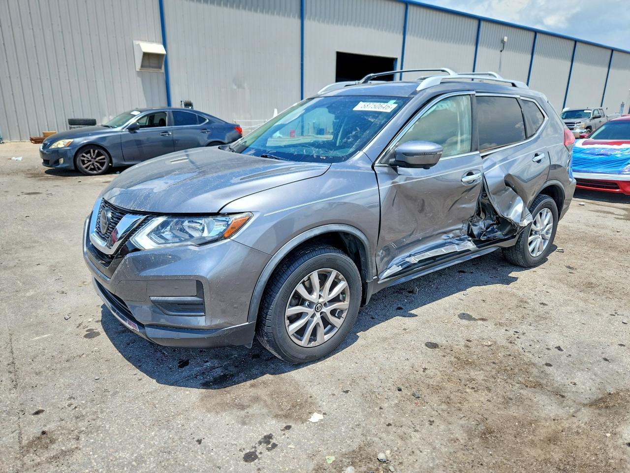 2018 NISSAN ROGUE SV