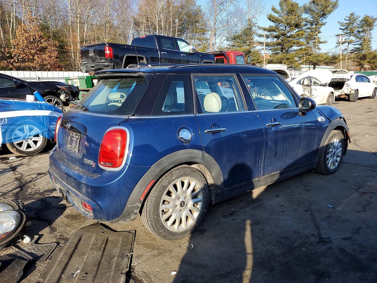 2015 MINI COOPER S — Фото 3 из 12