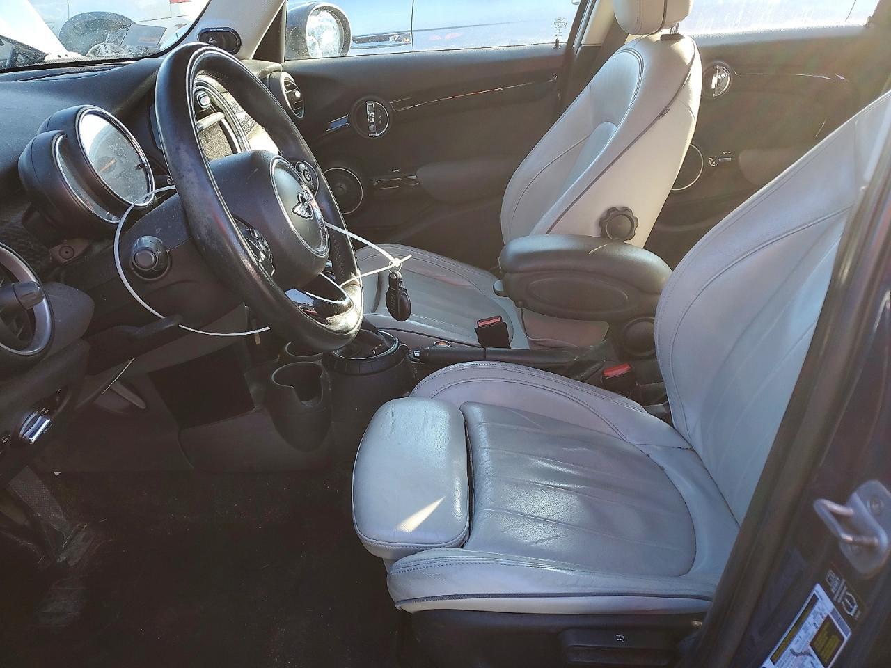 2015 MINI COOPER S — Фото 7 из 12