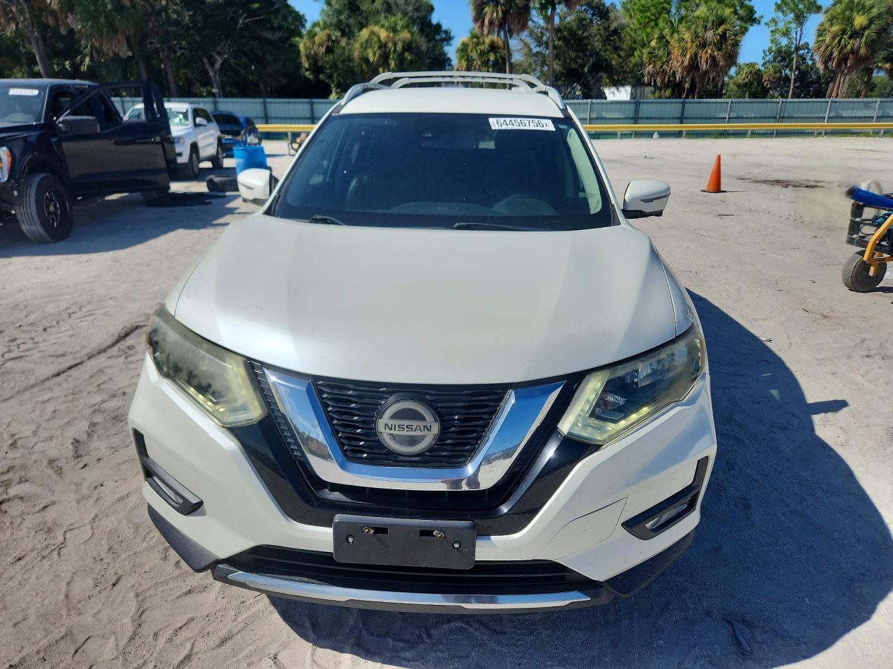 2018 NISSAN ROGUE SL — Фото 5 из 14
