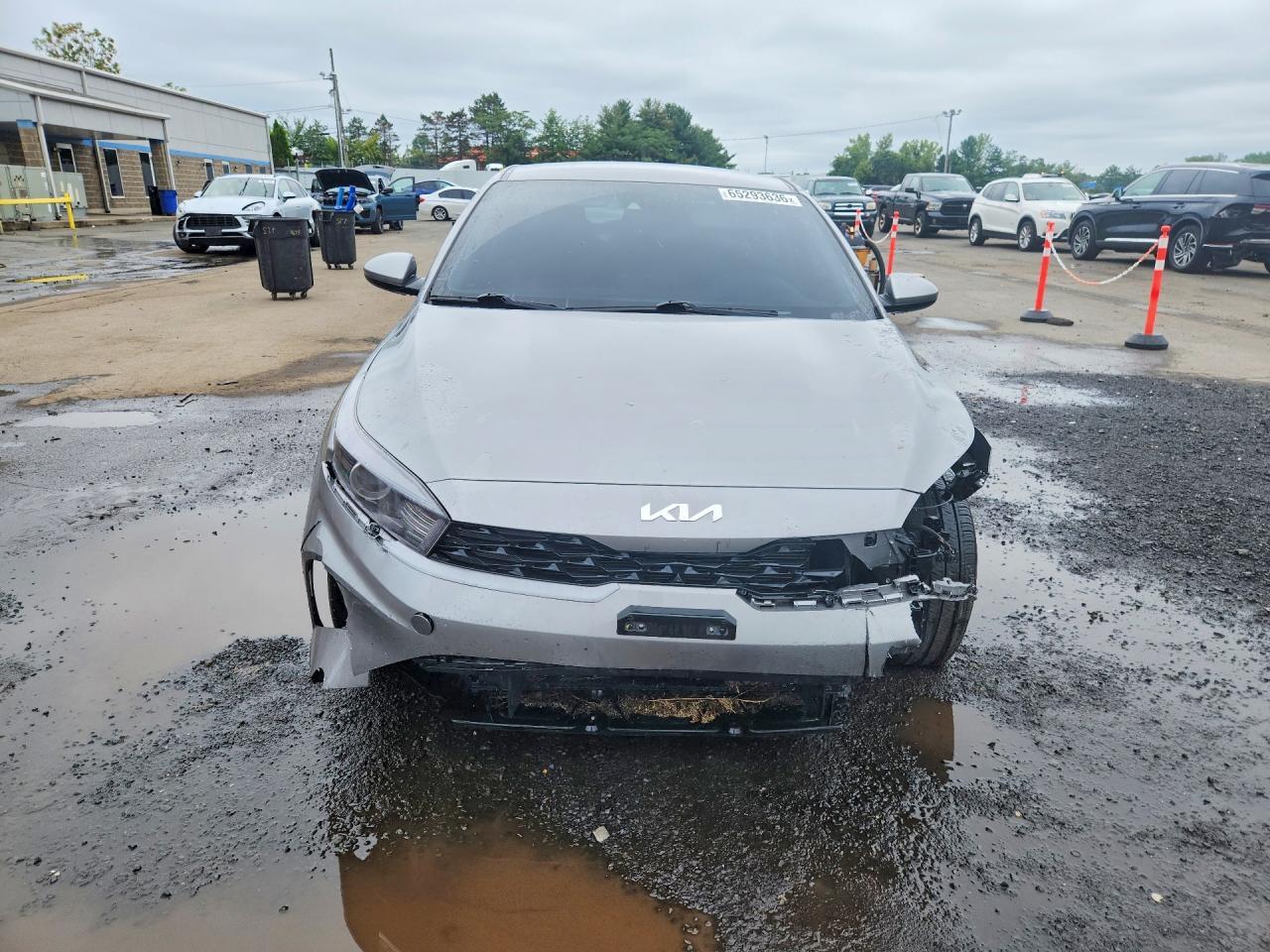 2023 KIA FORTE LXS — Фото 5 из 13