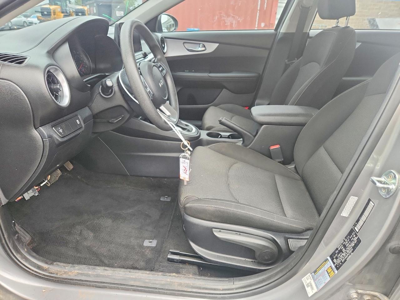 2023 KIA FORTE LXS — Фото 7 из 13