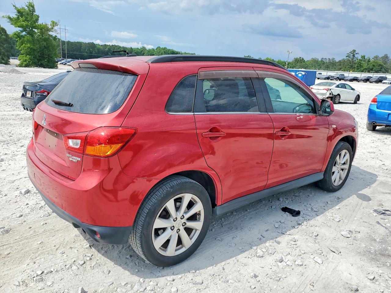 2015 MITSUBISHI OUTLANDER SPORT SE — Фото 3 из 13
