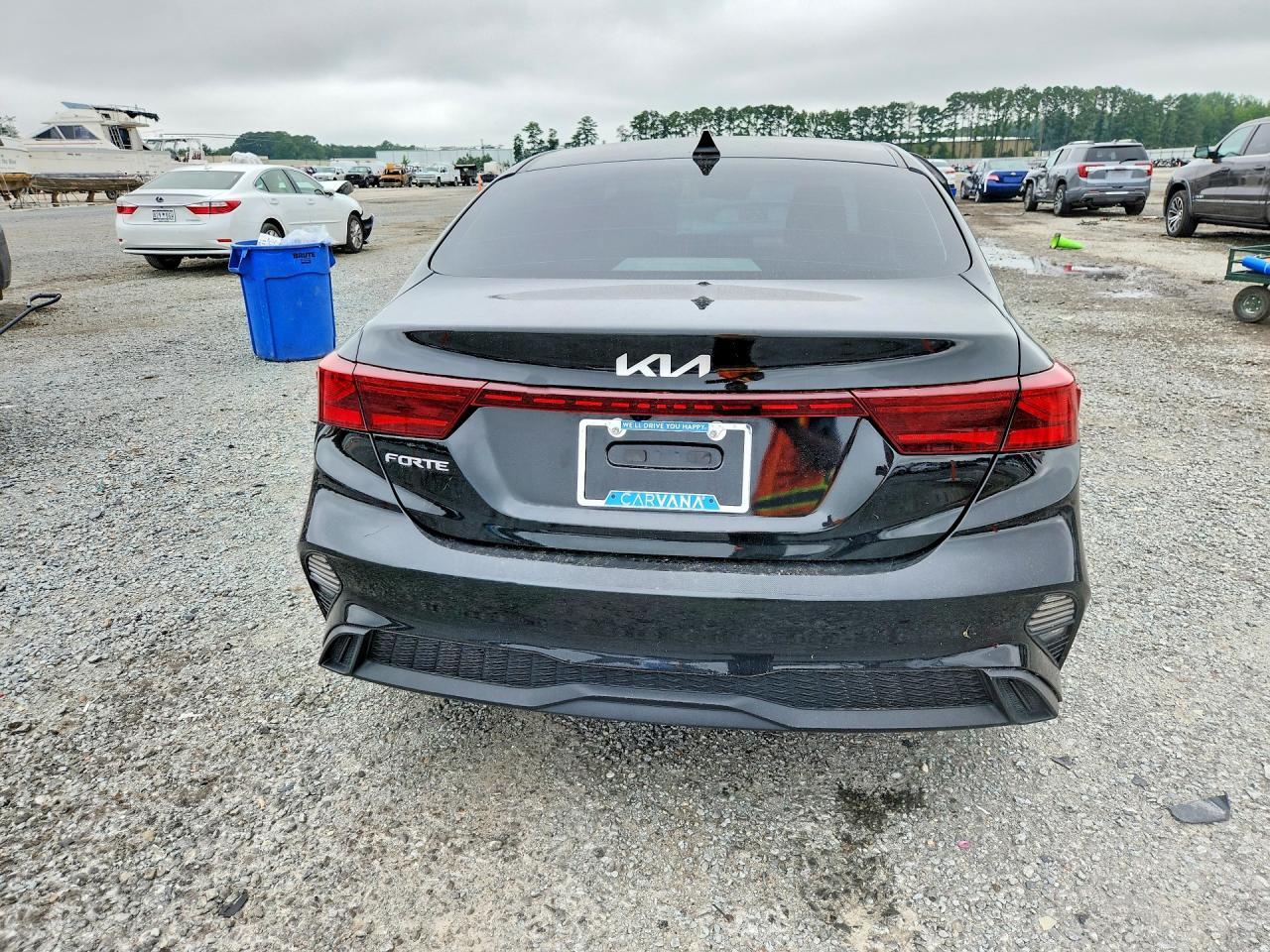 2023 KIA FORTE LXS — Фото 6 из 12