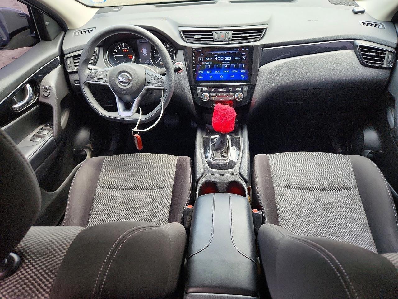2018 NISSAN ROGUE SPORT SV — Фото 8 из 13