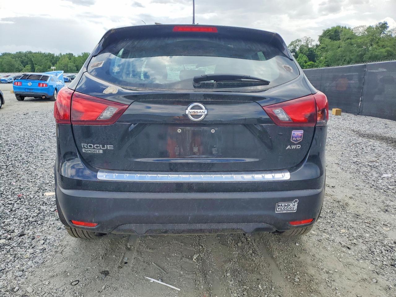 2018 NISSAN ROGUE SPORT S — Фото 6 из 13