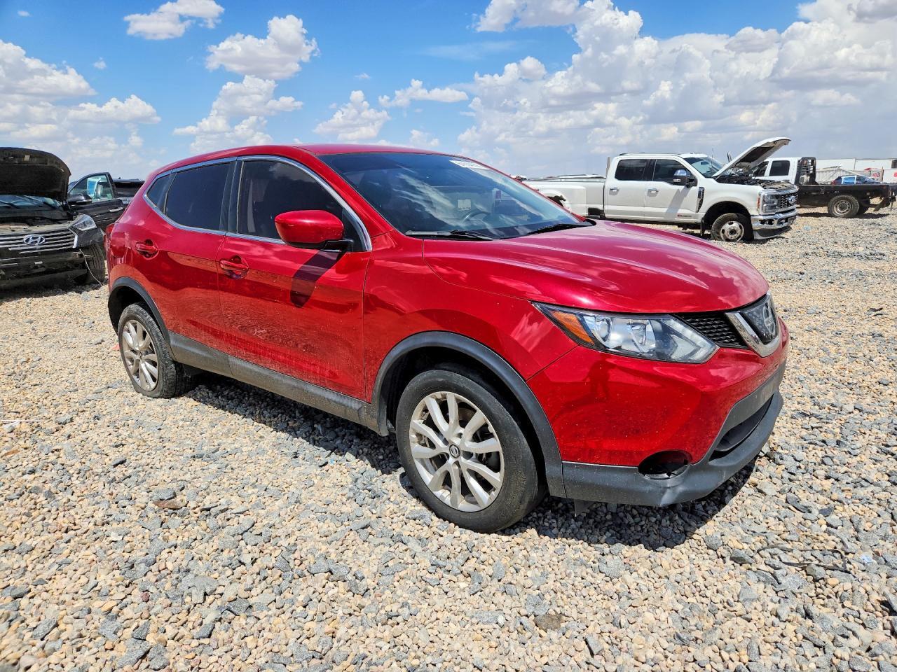 2018 NISSAN ROGUE SPORT S — Фото 4 из 13