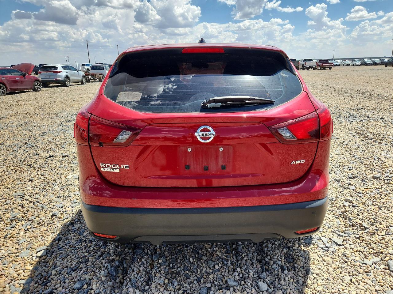 2018 NISSAN ROGUE SPORT S — Фото 6 из 13