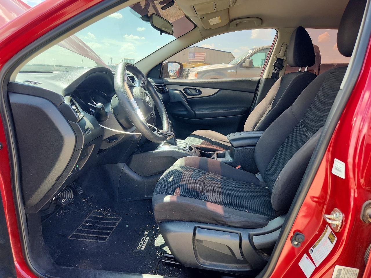 2018 NISSAN ROGUE SPORT S — Фото 7 из 13