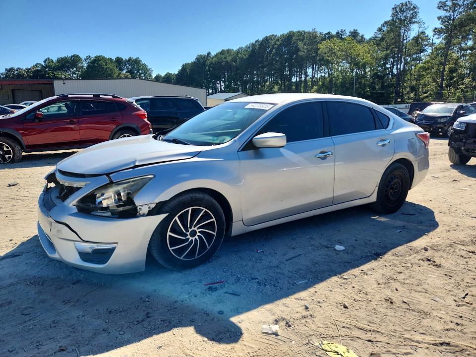 1N4AL3AP2FN335240 2015 NISSAN ALTIMA photo no. 1