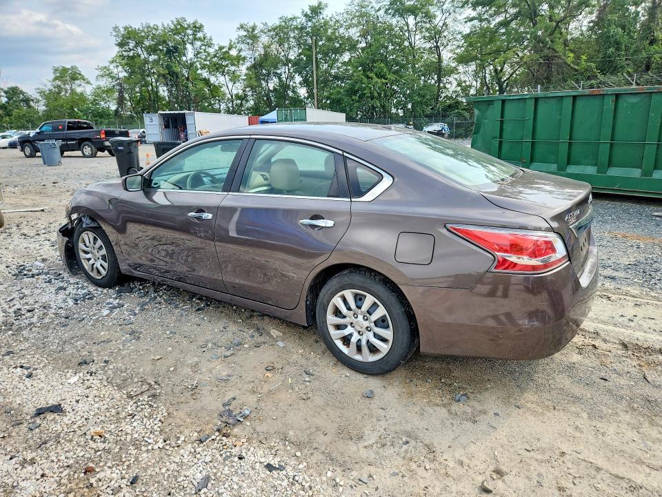 2015 NISSAN ALTIMA 2.5 S — Фото 2 из 12