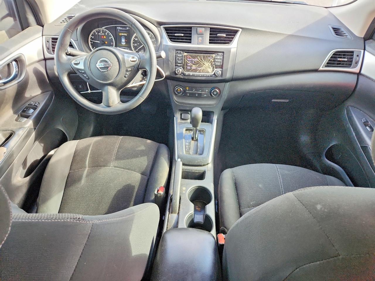 3N1AB7AP3JY341227 2018 NISSAN SENTRA photo no. 8