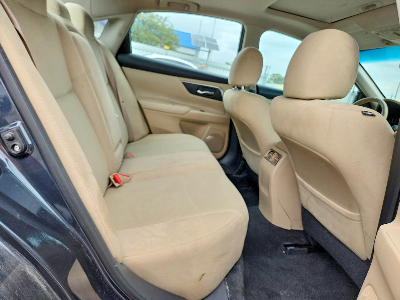 2015 NISSAN ALTIMA 2.5 SV — Фото 10 из 12