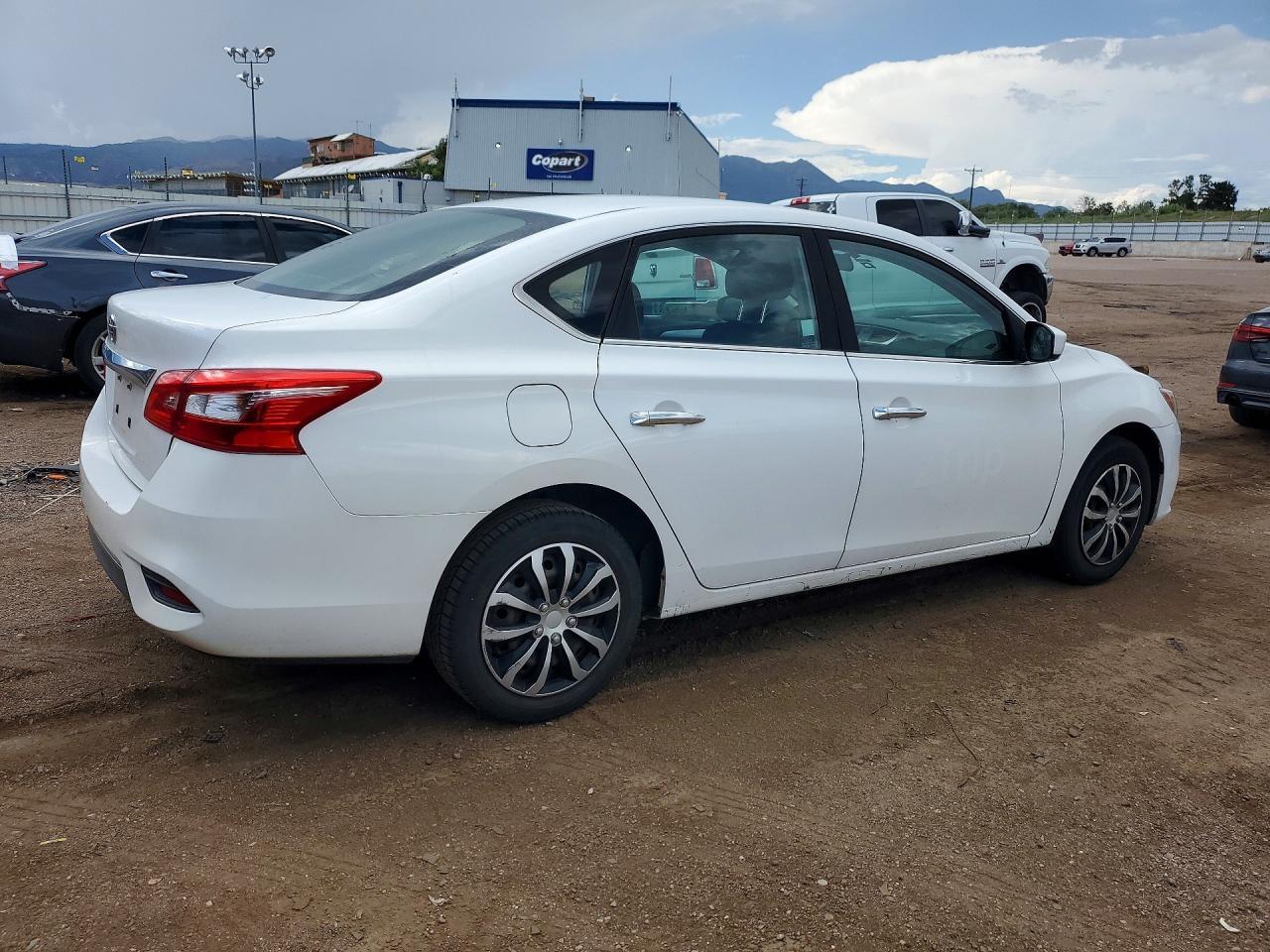 2018 NISSAN SENTRA S — Фото 3 из 12