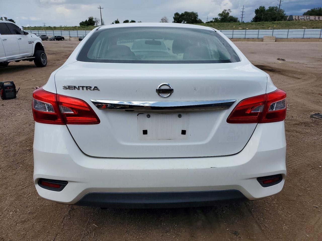 2018 NISSAN SENTRA S — Фото 6 из 12