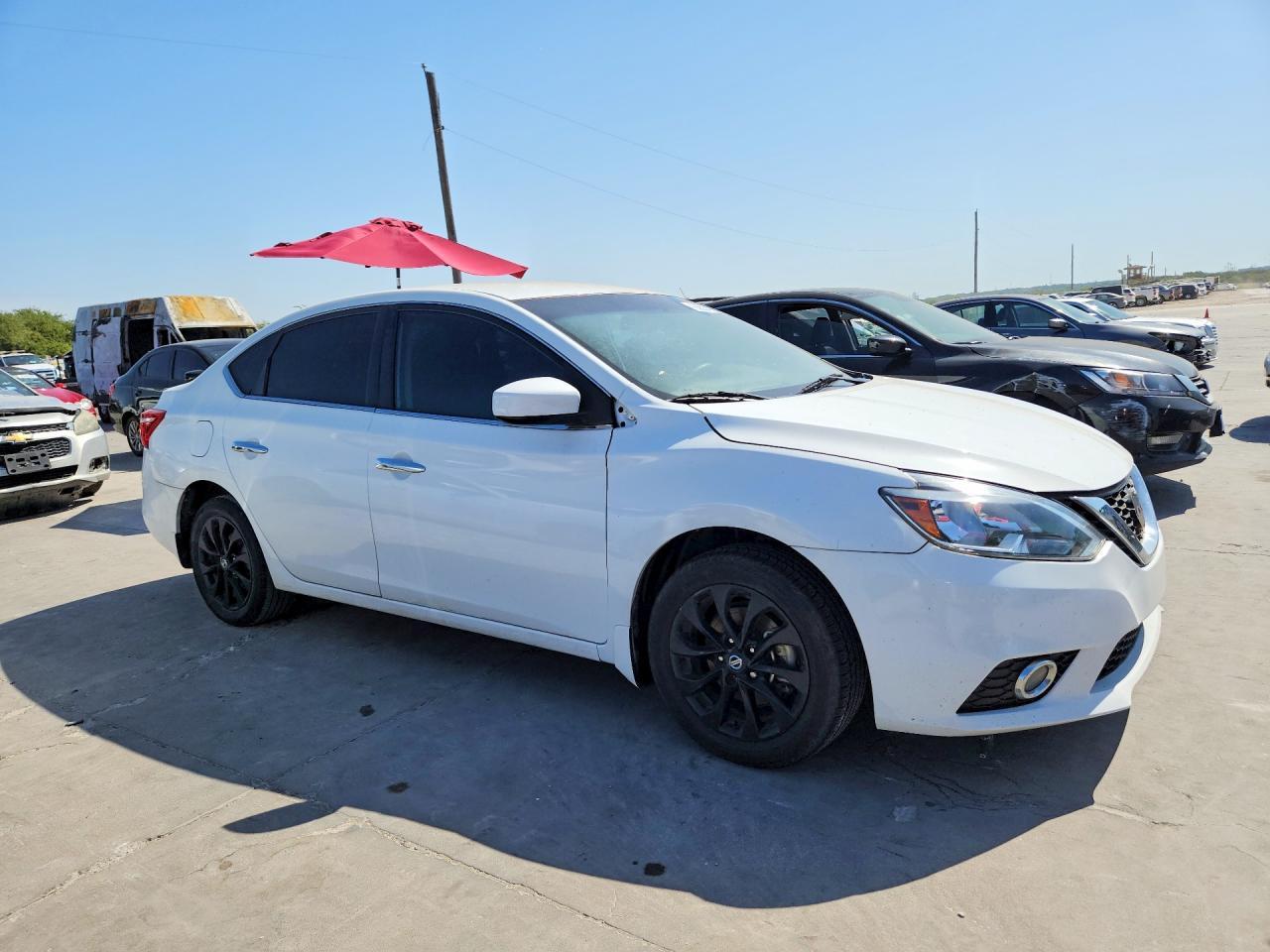 2018 NISSAN SENTRA S — Фото 4 из 12