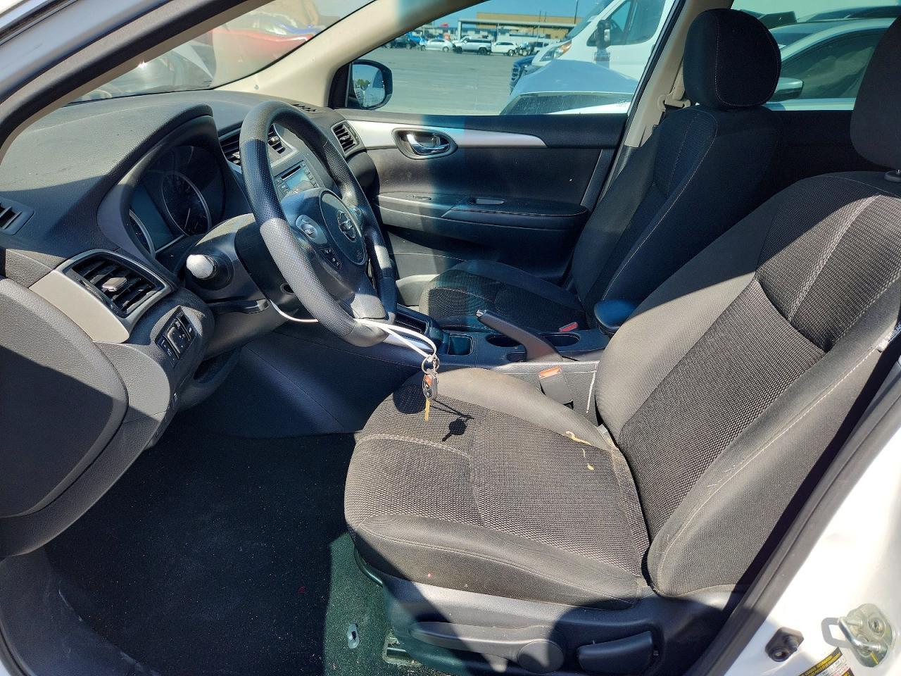 2018 NISSAN SENTRA S — Фото 7 из 12