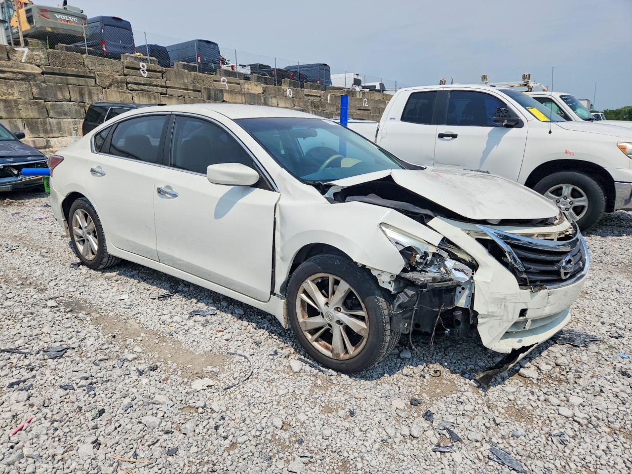 2015 NISSAN ALTIMA 2.5 SV — Фото 4 из 13