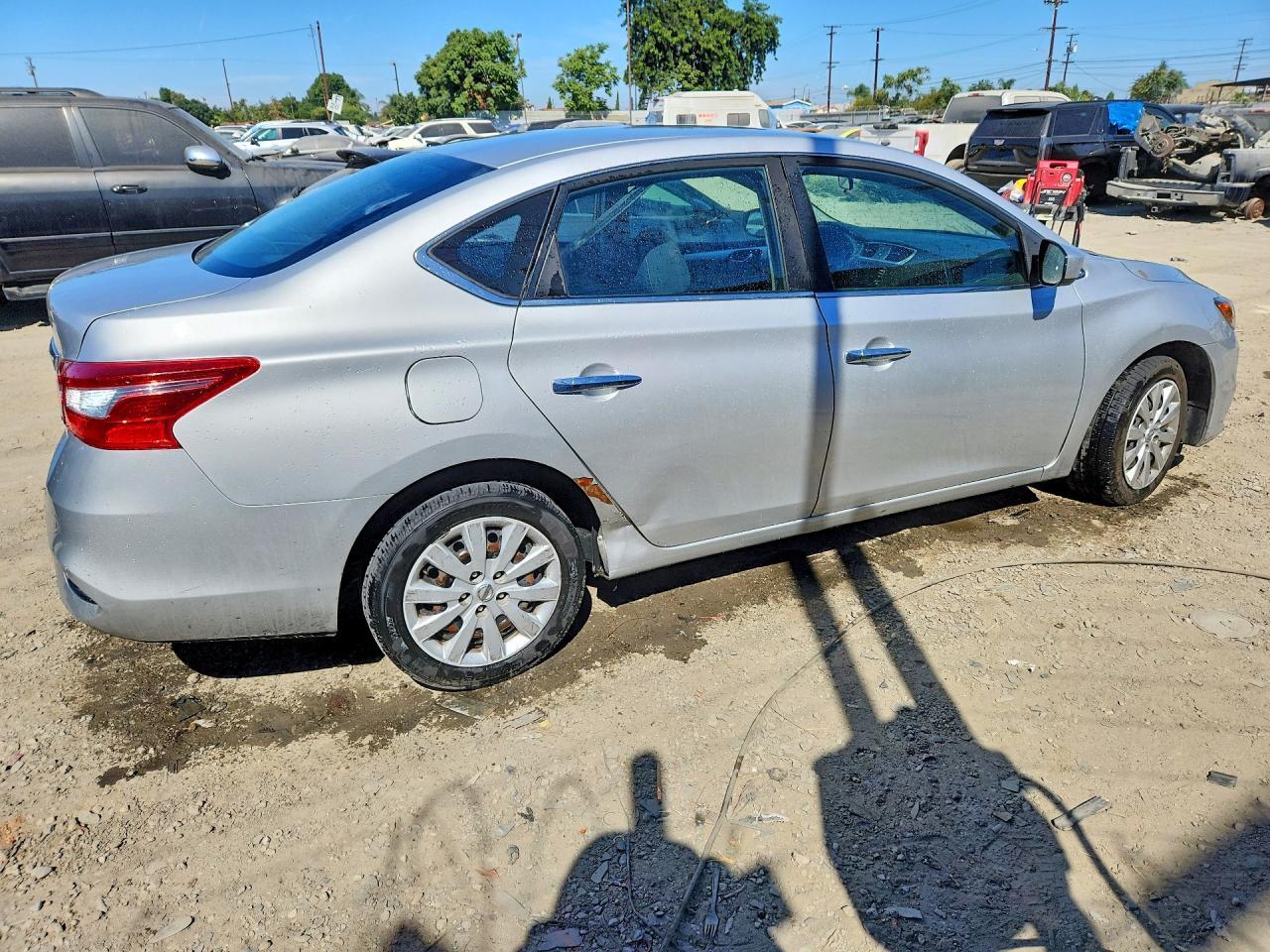 2018 NISSAN SENTRA S — Фото 3 из 12