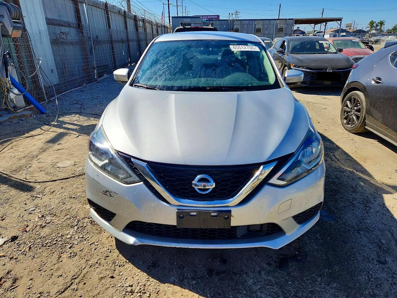 2018 NISSAN SENTRA S — Фото 5 из 12