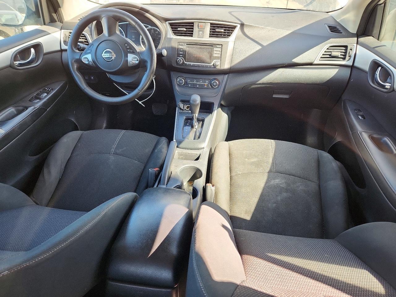 2018 NISSAN SENTRA S — Фото 8 из 12