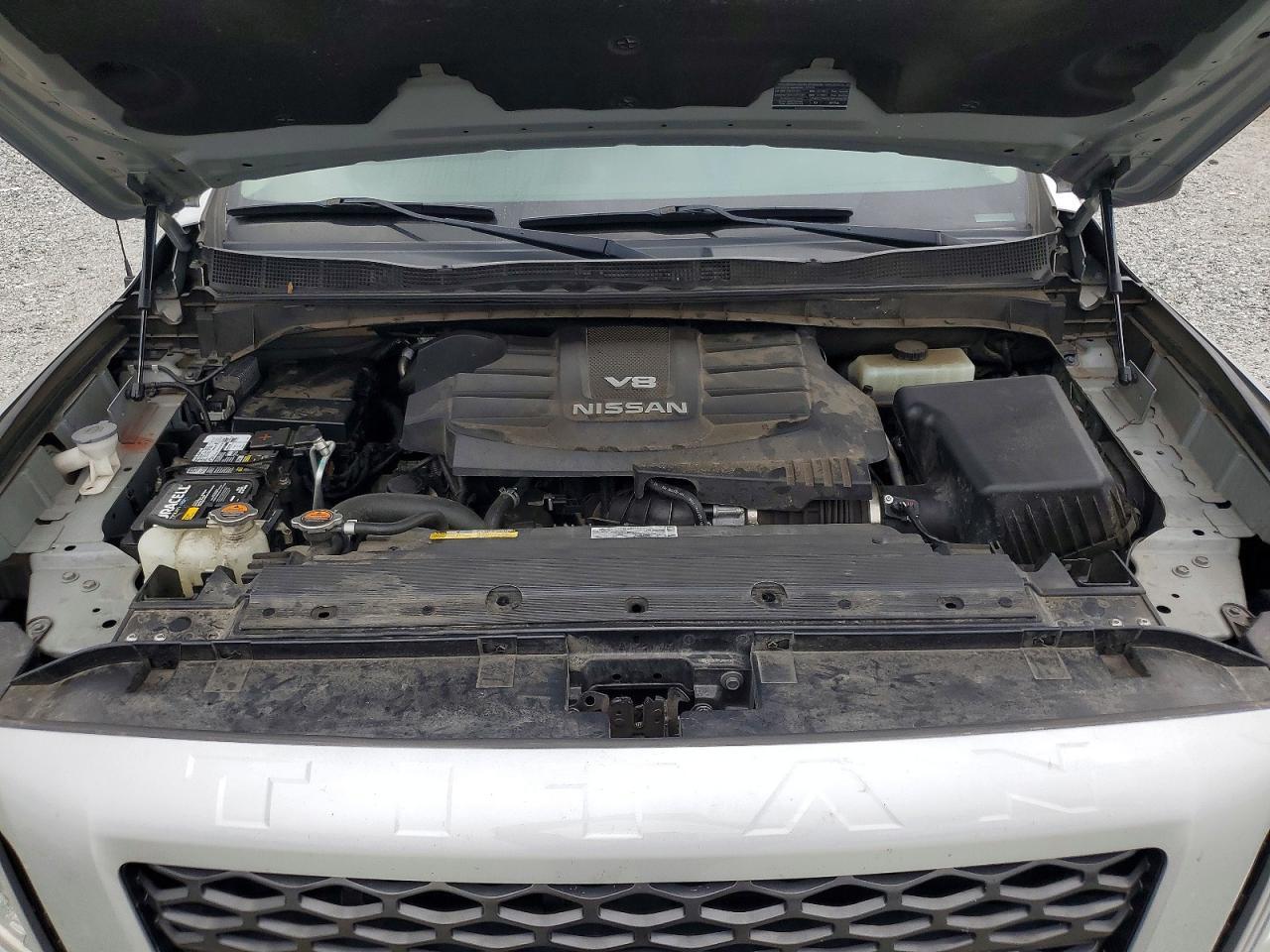 2018 NISSAN TITAN SV/SL/PRO-4X/PLATINUM RESERVE — Фото 11 из 13