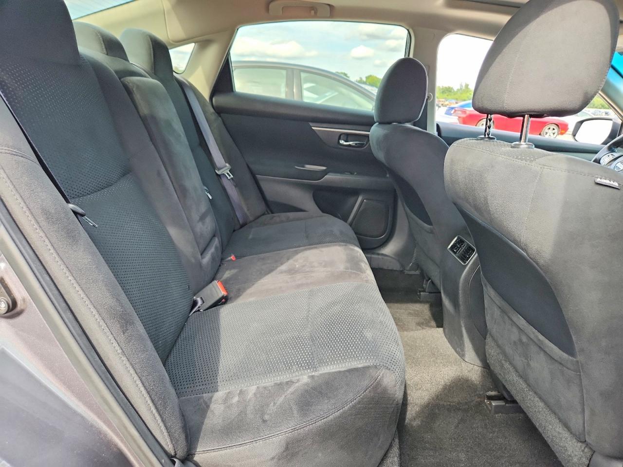 2015 NISSAN ALTIMA 2.5 SV — Фото 10 из 12