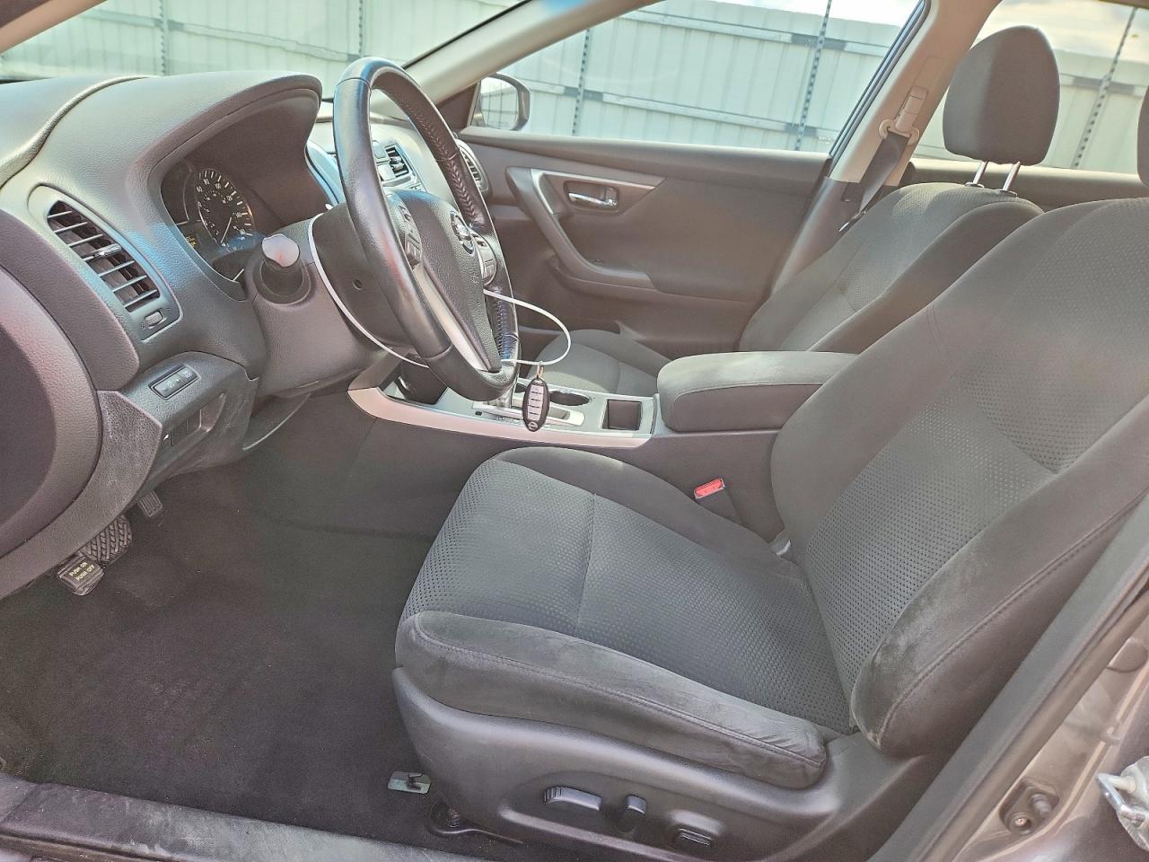 2015 NISSAN ALTIMA 2.5 SV — Фото 7 из 12