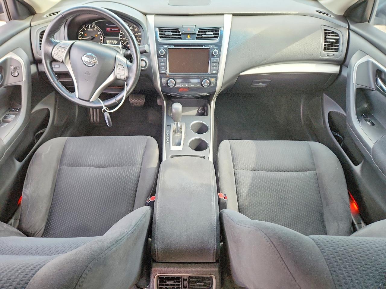 2015 NISSAN ALTIMA 2.5 SV — Фото 8 из 12