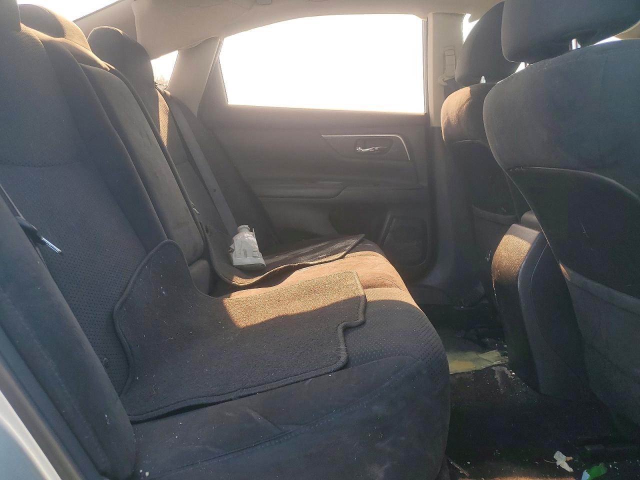2015 NISSAN ALTIMA 2.5 S — Фото 10 из 13