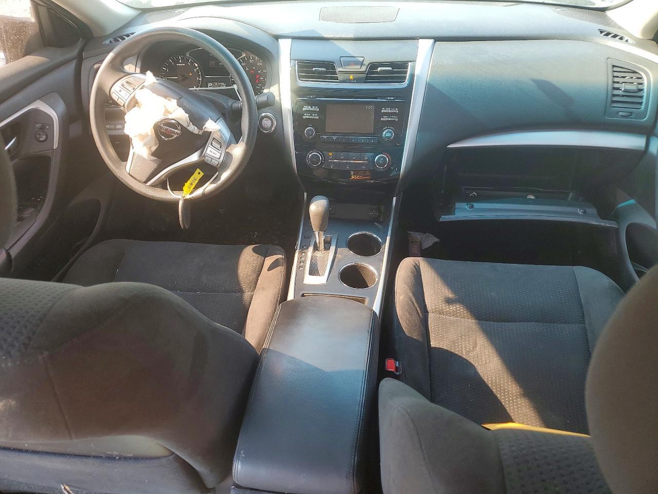 2015 NISSAN ALTIMA 2.5 S — Фото 8 из 13