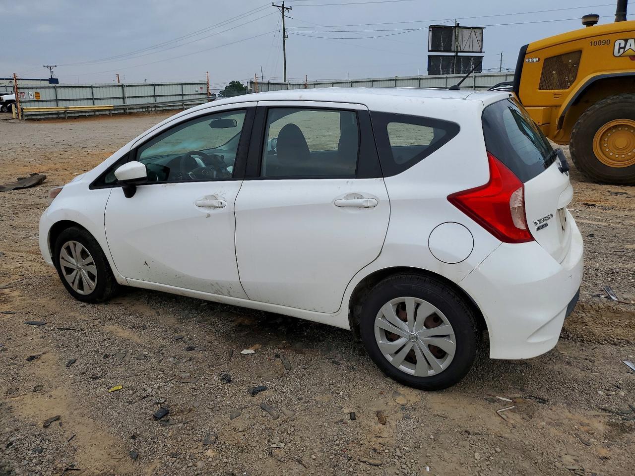 3N1CE2CP9JL351922 2018 NISSAN VERSA NOTE photo no. 2