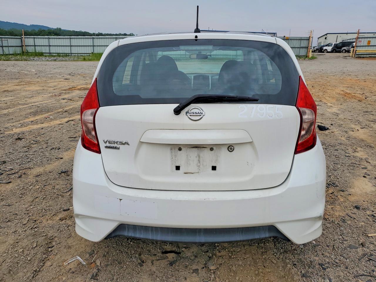 3N1CE2CP9JL351922 2018 NISSAN VERSA NOTE photo no. 6