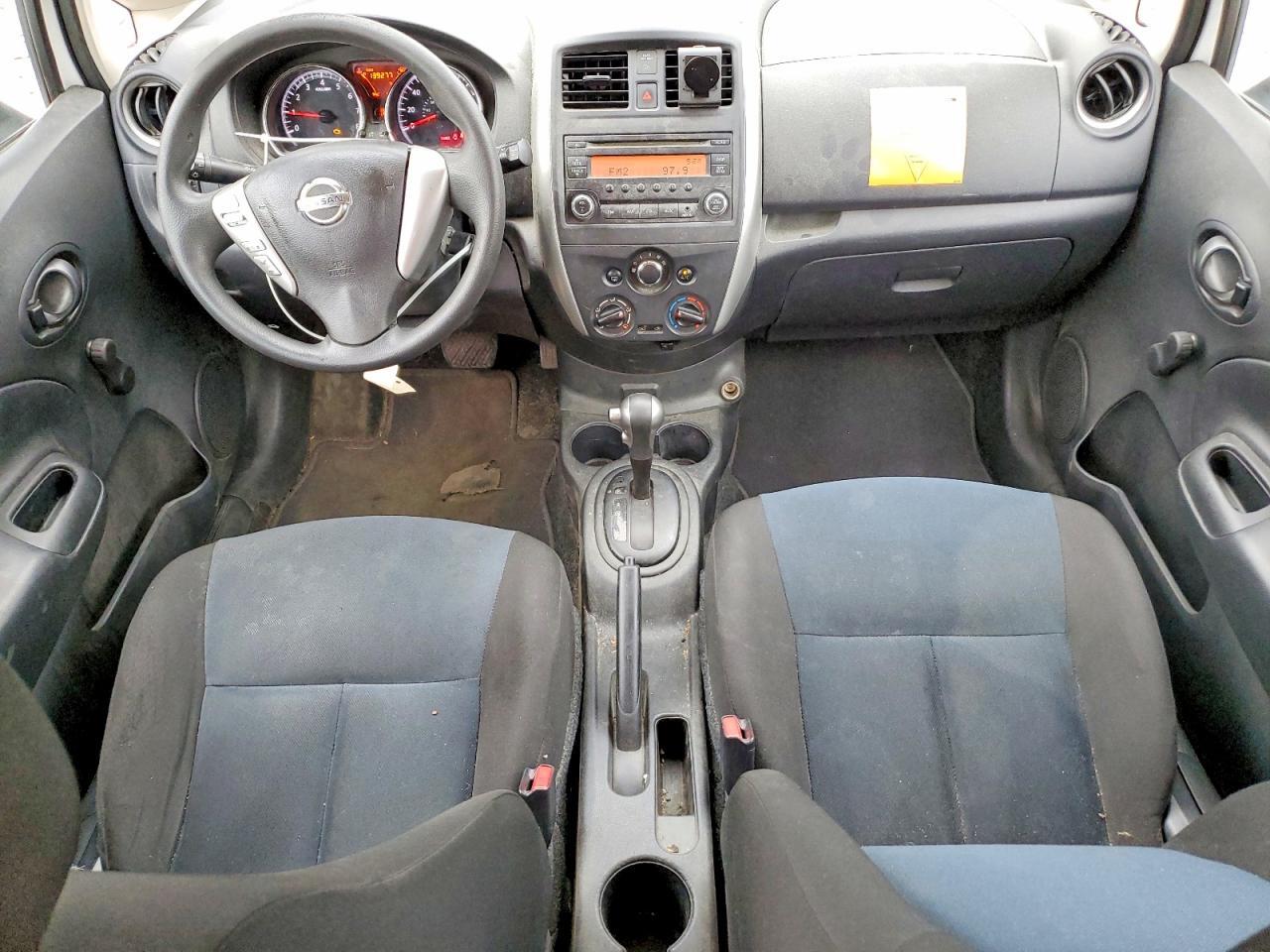 3N1CE2CP9JL351922 2018 NISSAN VERSA NOTE photo no. 8