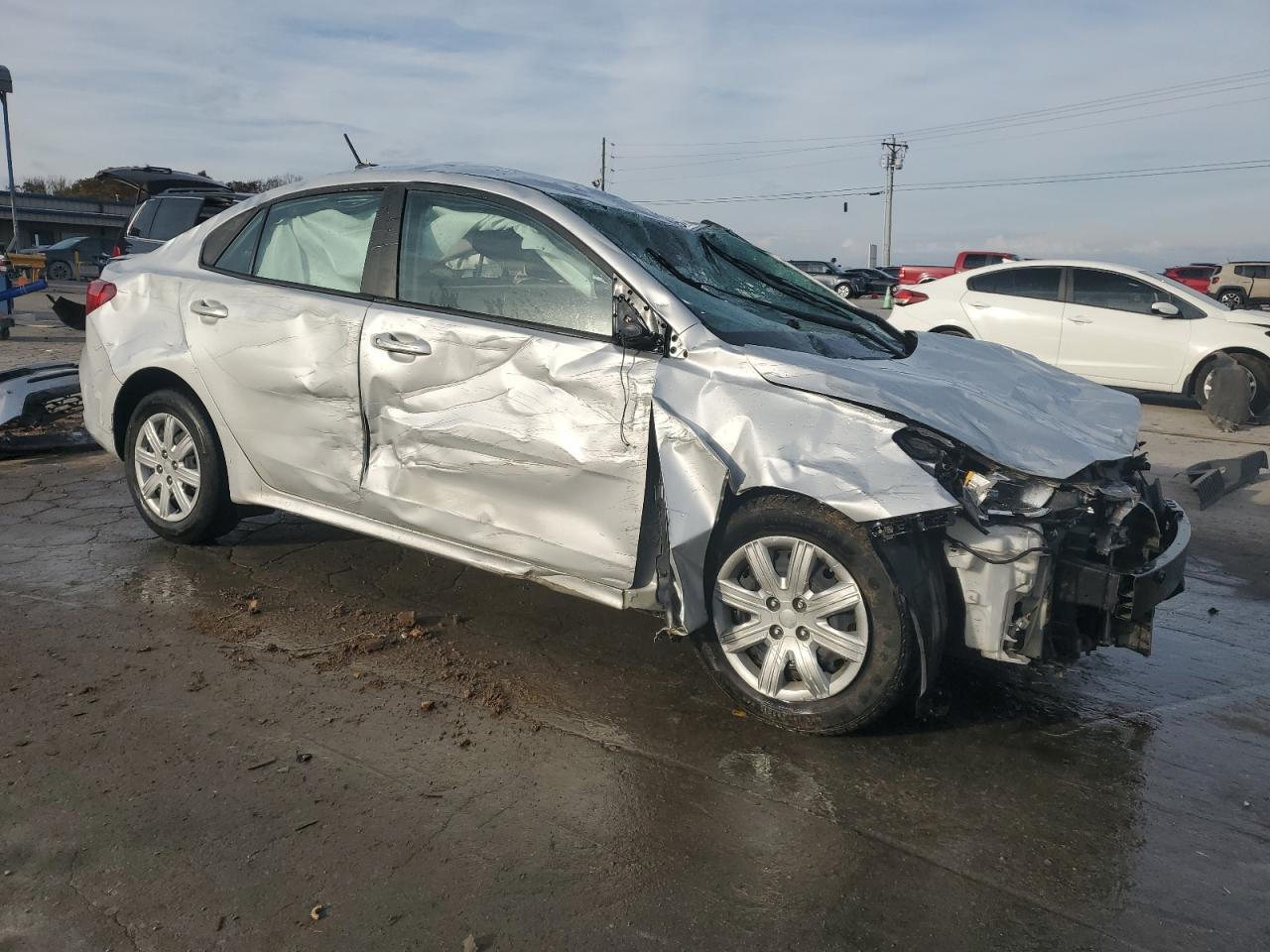2023 KIA RIO LX — Фото 4 из 13