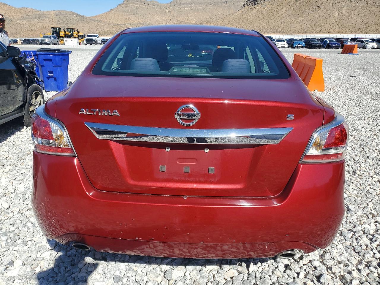 2015 NISSAN ALTIMA 2.5 S — Фото 6 из 12