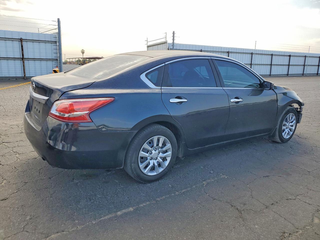 2015 NISSAN ALTIMA 2.5 S — Фото 3 из 13