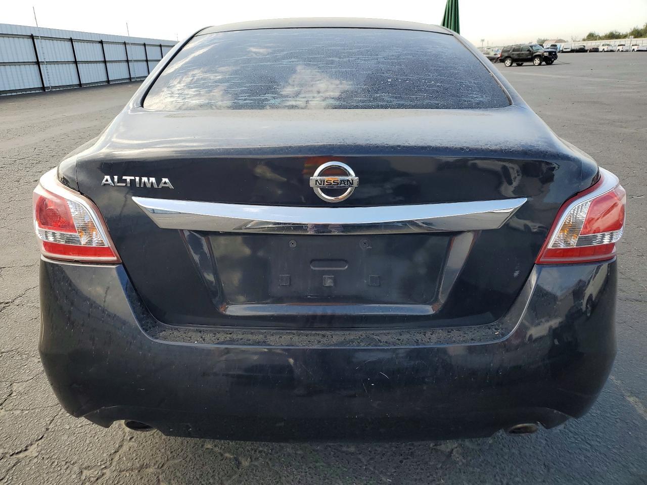 2015 NISSAN ALTIMA 2.5 S — Фото 6 из 13