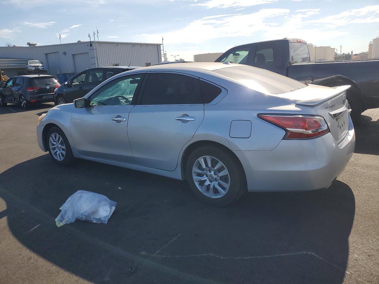 1N4AL3AP1FC444493 2015 NISSAN ALTIMA photo no. 2