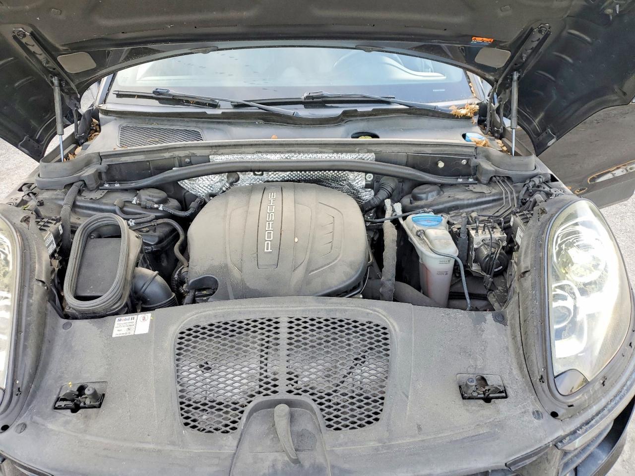 2018 PORSCHE MACAN — Фото 12 из 13