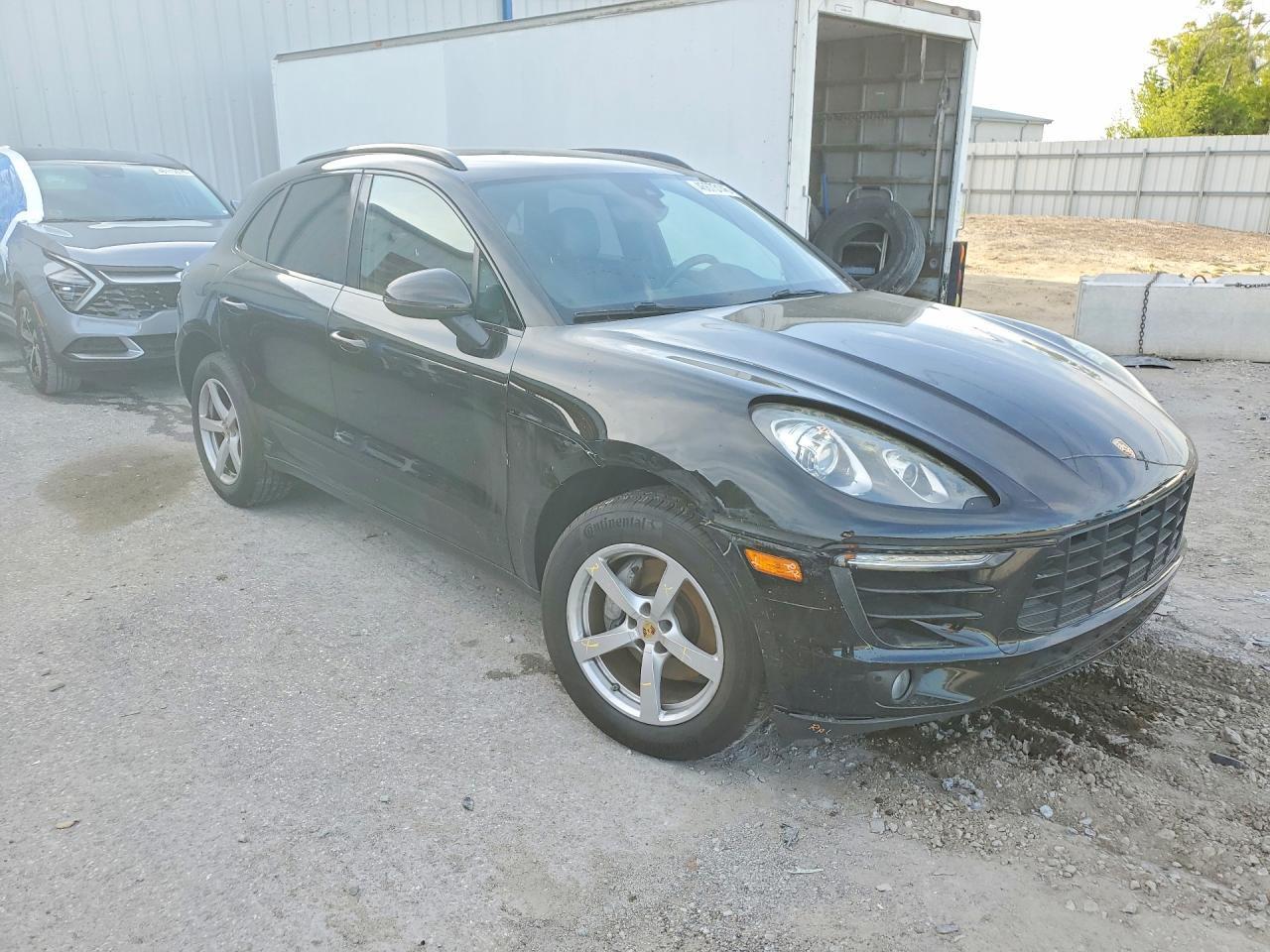 2018 PORSCHE MACAN — Фото 4 из 13