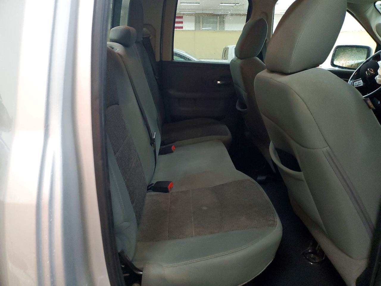 1C6RR7GG5JS310540 2018 RAM 1500 photo no. 10