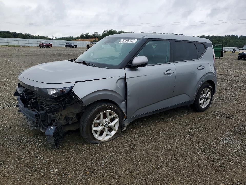 2023 KIA SOUL KNDJ23AU0P7869068