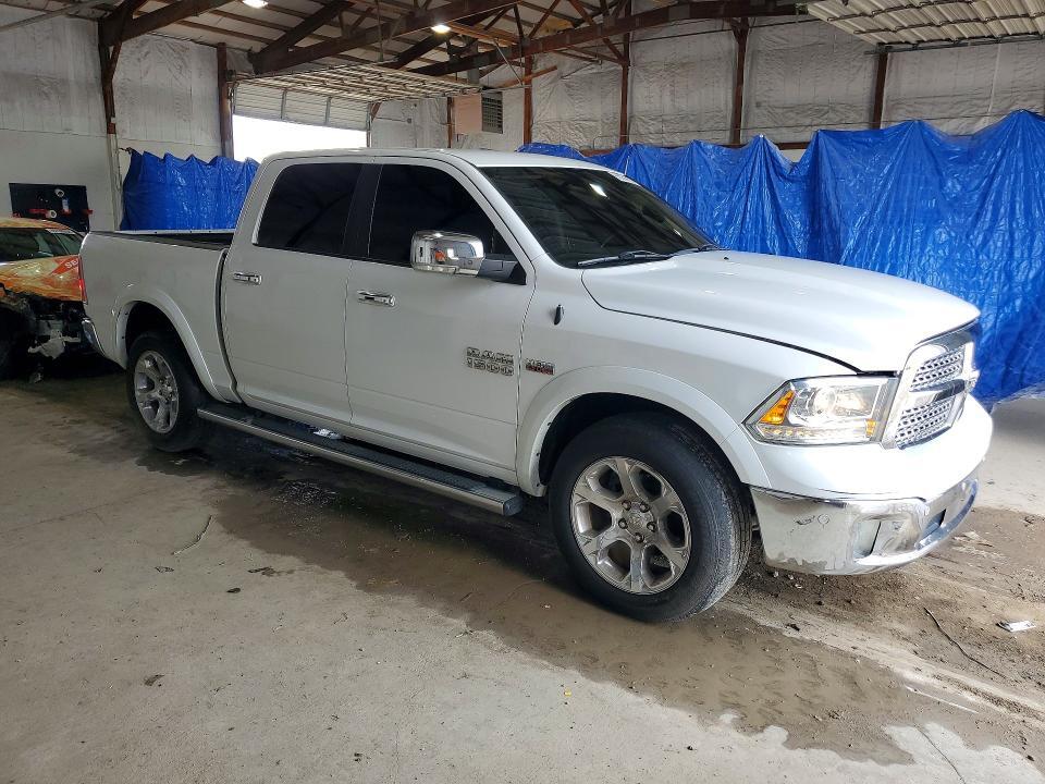 2018 RAM 1500 LARAMIE — Фото 4 из 12