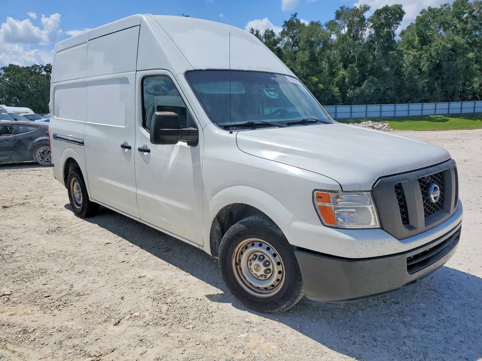 2015 NISSAN NV 2500 — Фото 4 из 12