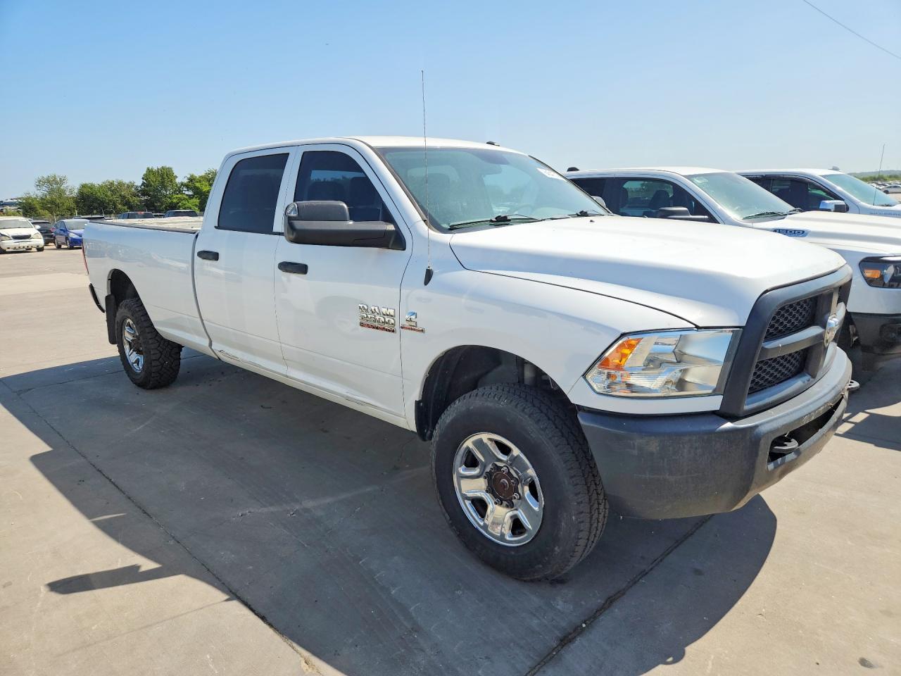 2018 RAM 2500 ST — Фото 4 из 12