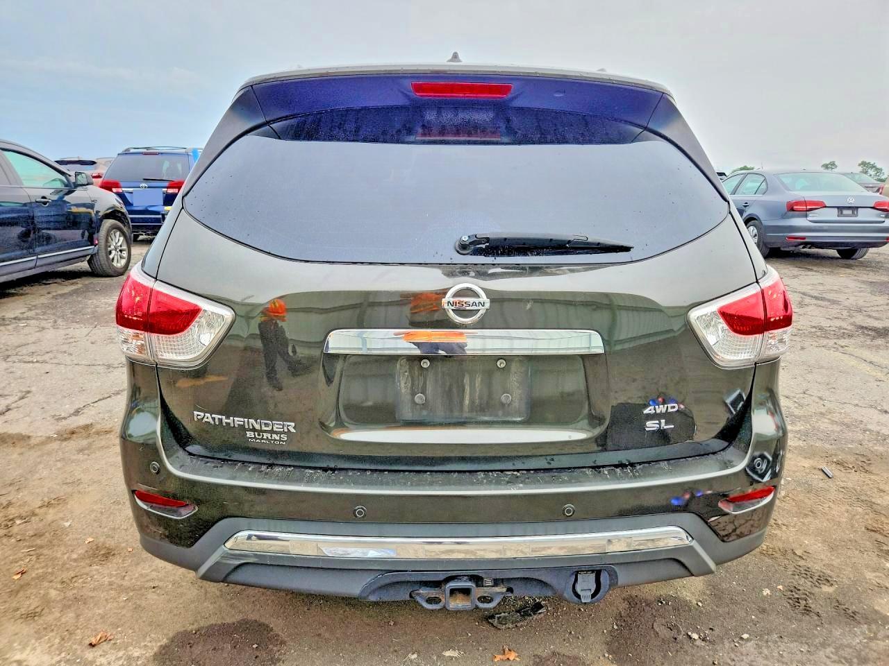 2015 NISSAN PATHFINDER SL — Фото 6 из 14